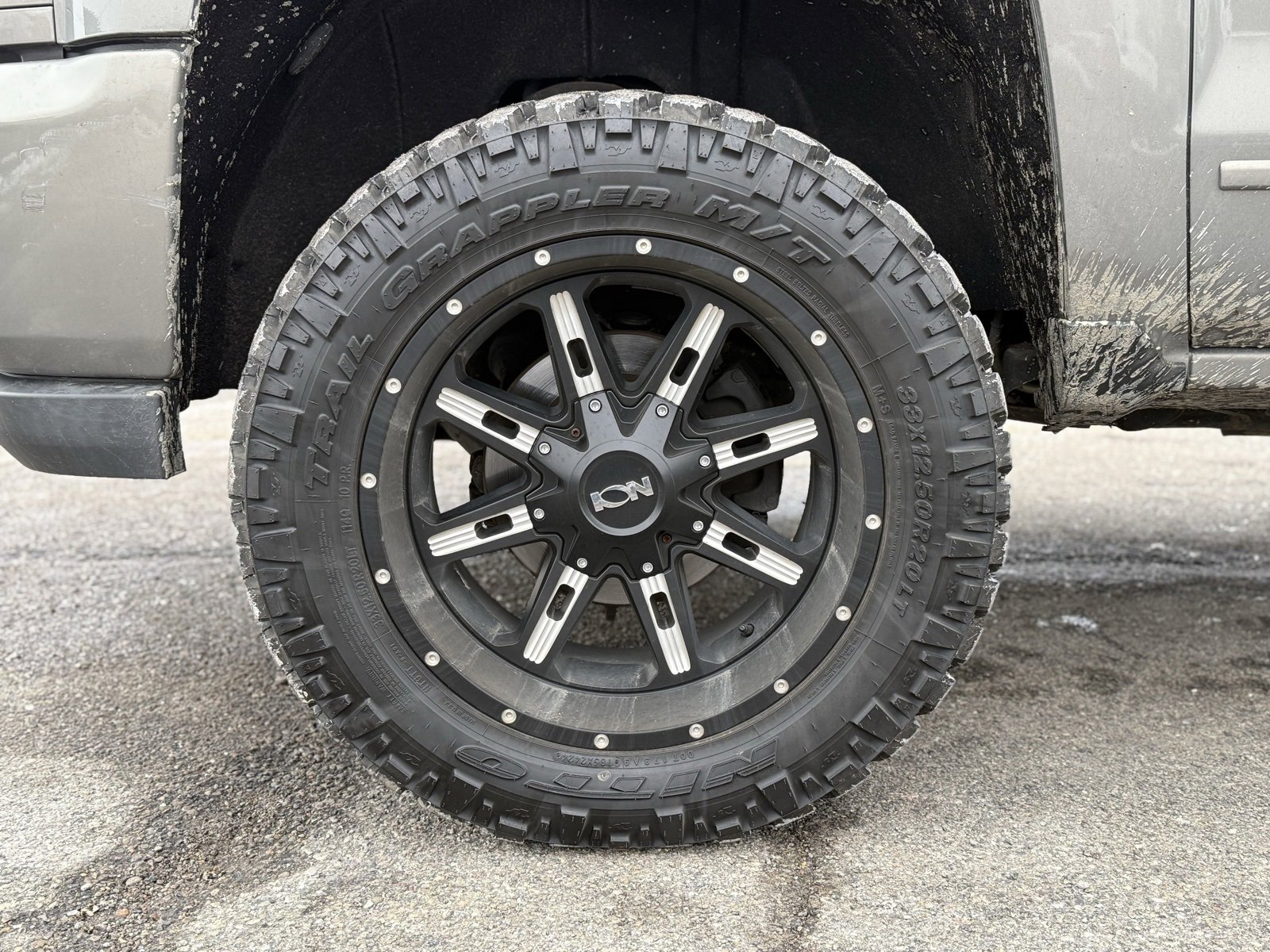 Used 2017 Chevrolet Silverado 1500 LT w/ All Star Edition image 10