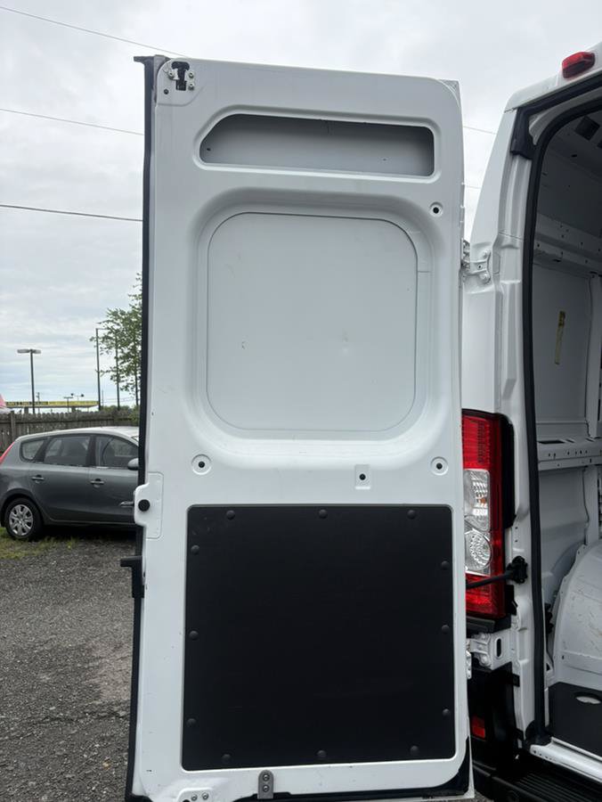 Used 2020 RAM ProMaster 2500 FWD image 12