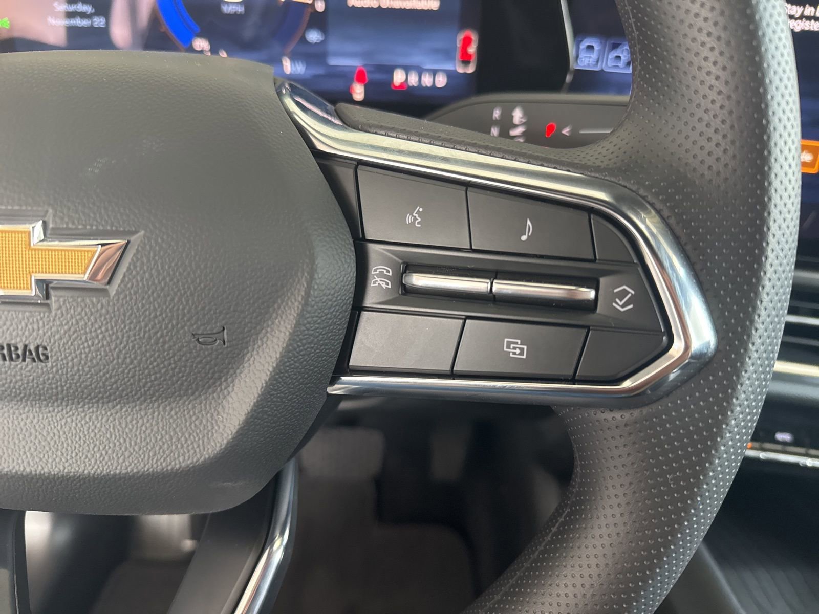 New 2026 Chevrolet Equinox EV LT image 20