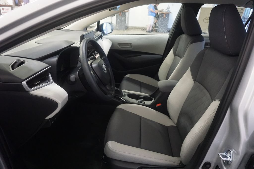 New 2026 Toyota Corolla LE FWD image 19