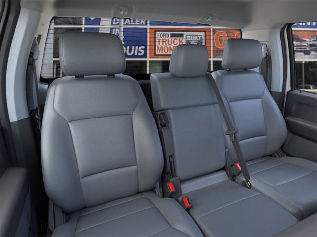 New 2026 Ford F550 4x4 Regular Cab Super Duty w/ XL Chrome Package image 10