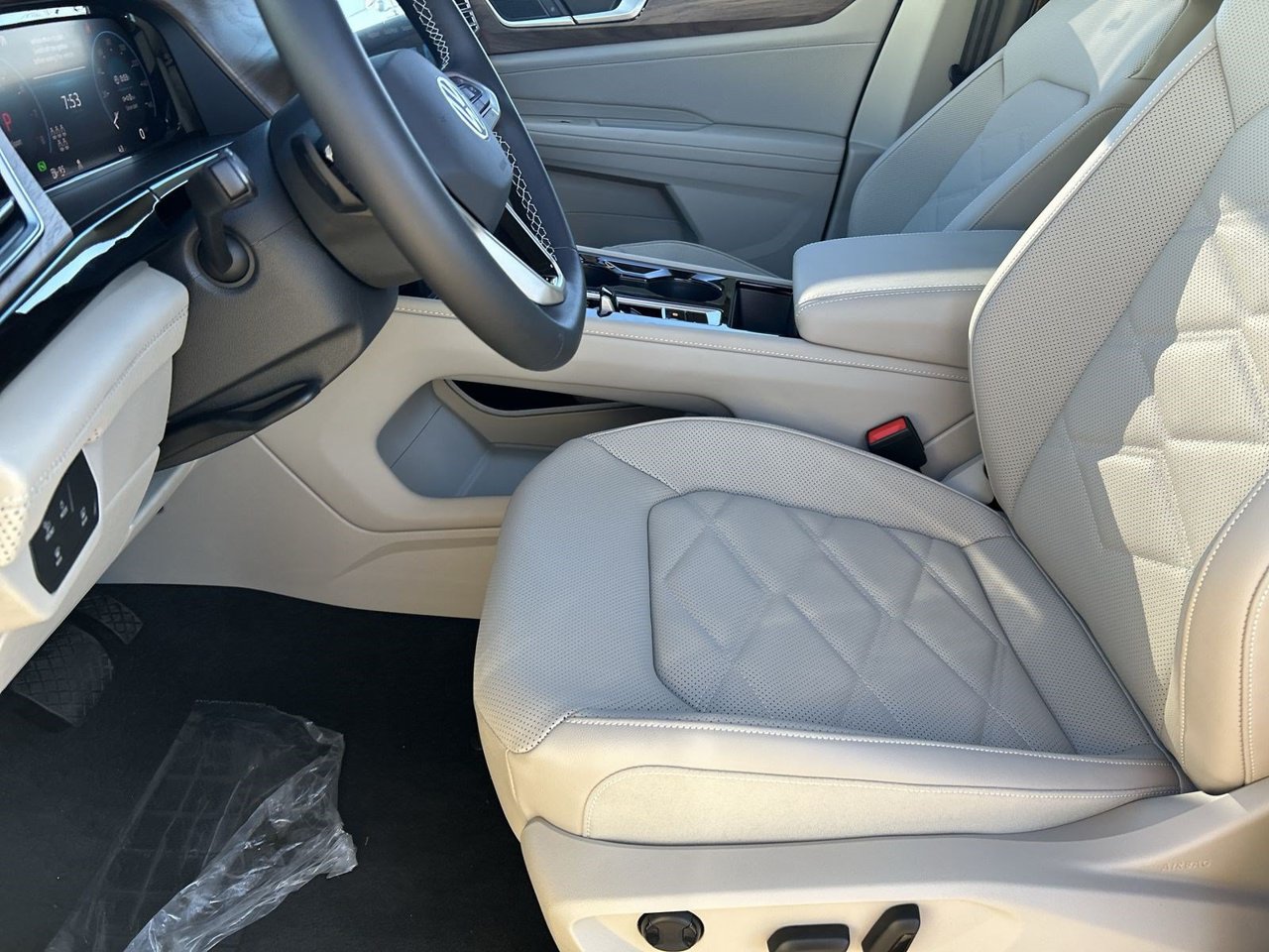 New 2026 Volkswagen Atlas SE AWD/4WD image 15