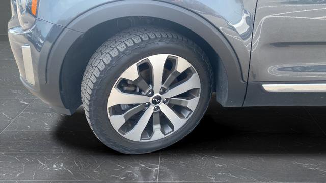 Used 2022 Kia Telluride EX w/ EX Premium Package AWD/4WD image 39