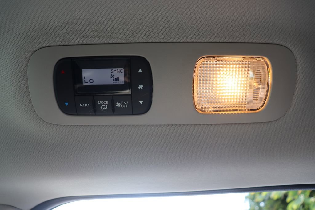 Used 2026 Honda Odyssey Touring image 16