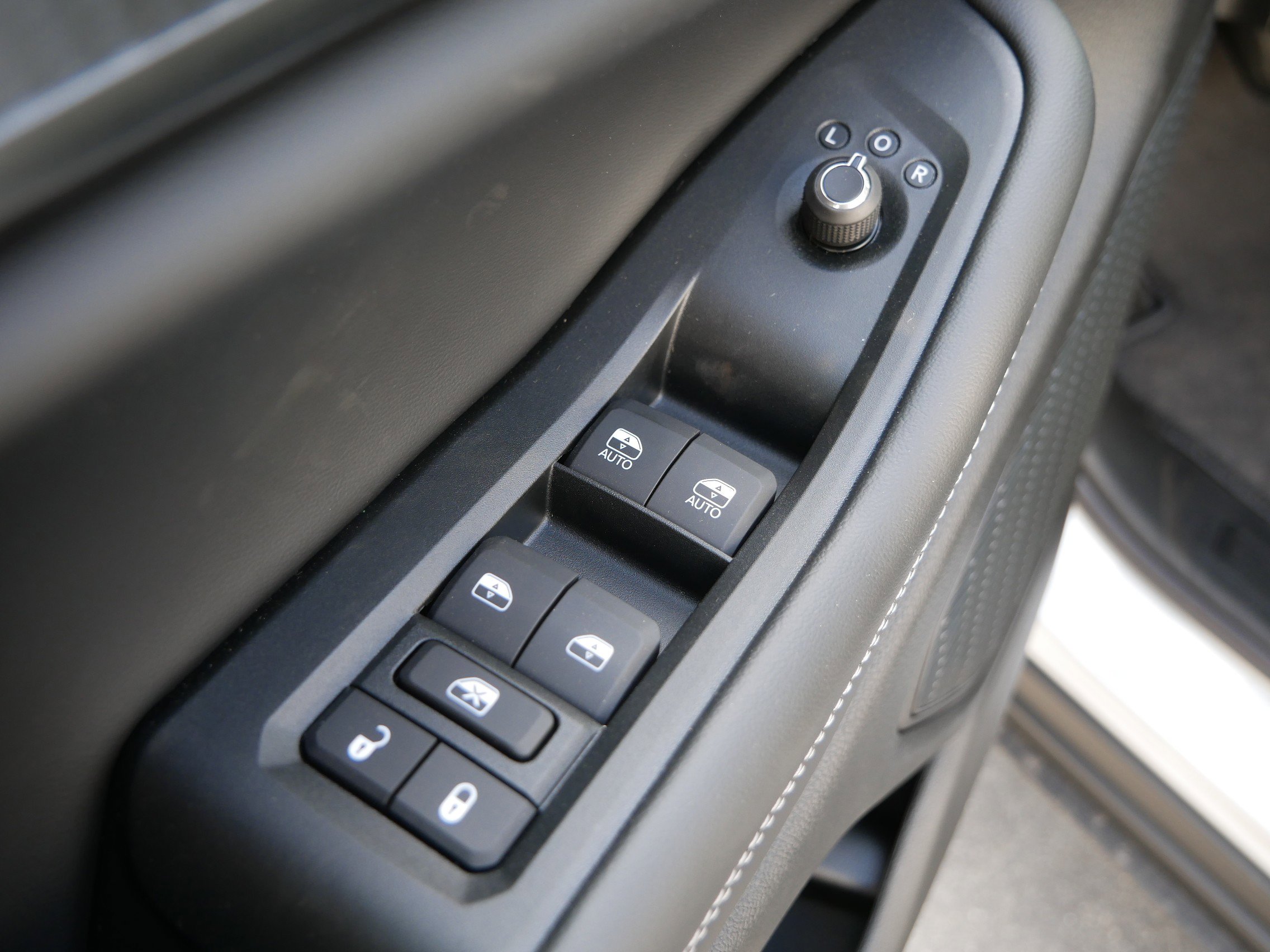 New 2025 Jeep Grand Cherokee 4WD image 7