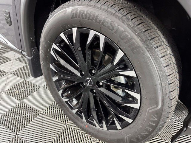 New 2026 Nissan Rogue Dark Armor FWD image 15