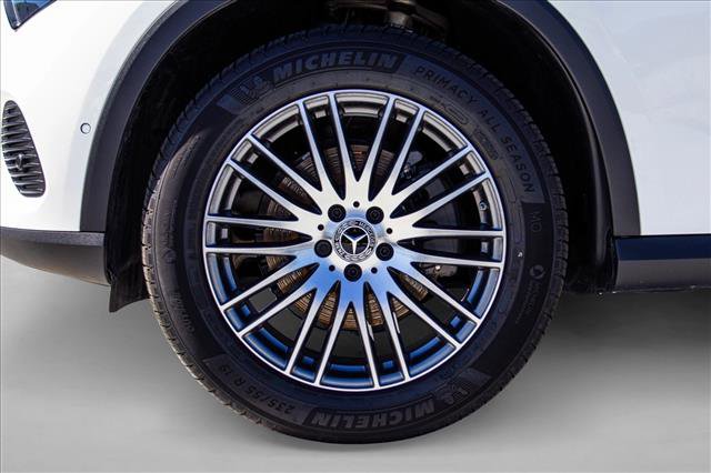 Certified 2026 Mercedes-Benz GLC 300 4MATIC image 9