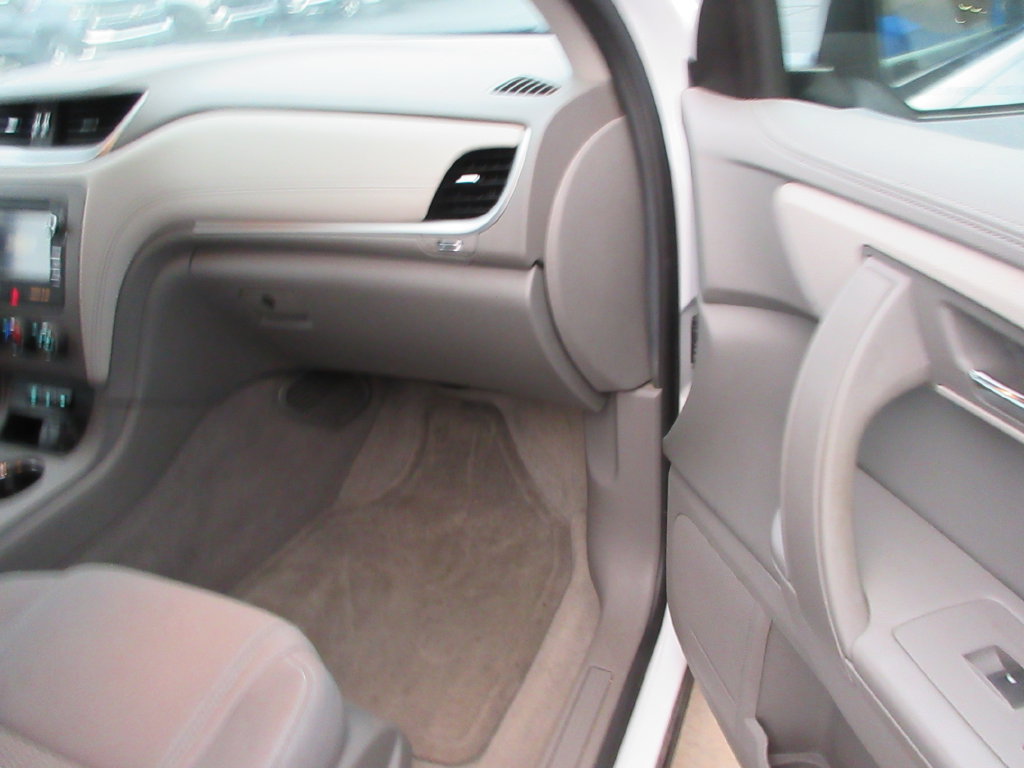 Certified 2017 Chevrolet Traverse LS FWD image 19
