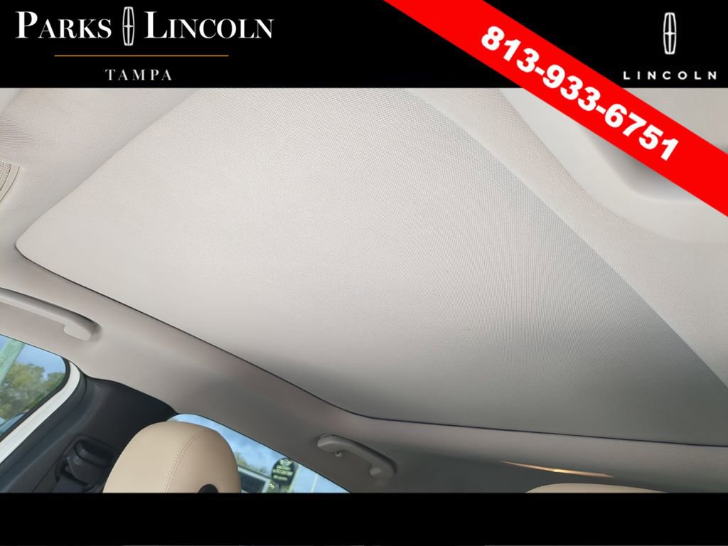 Used 2018 INFINITI QX30 image 21