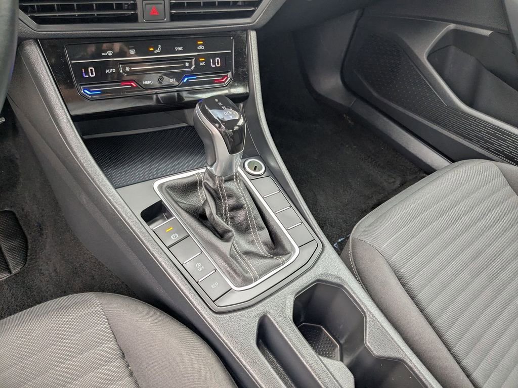 Used 2025 Volkswagen Jetta S image 20