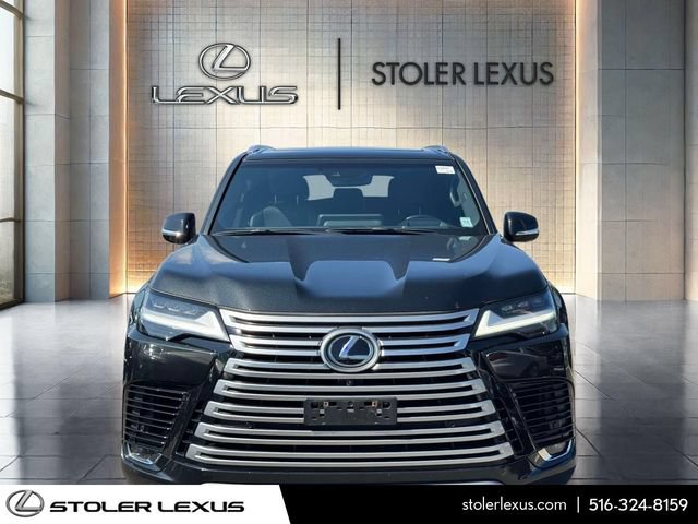 Used 2023 Lexus LX 600 4WD w/ Interior Upgrade Package image 2