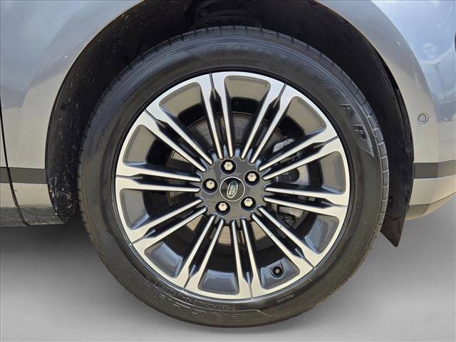 Used 2024 Land Rover Range Rover Evoque S AWD/4WD image 23