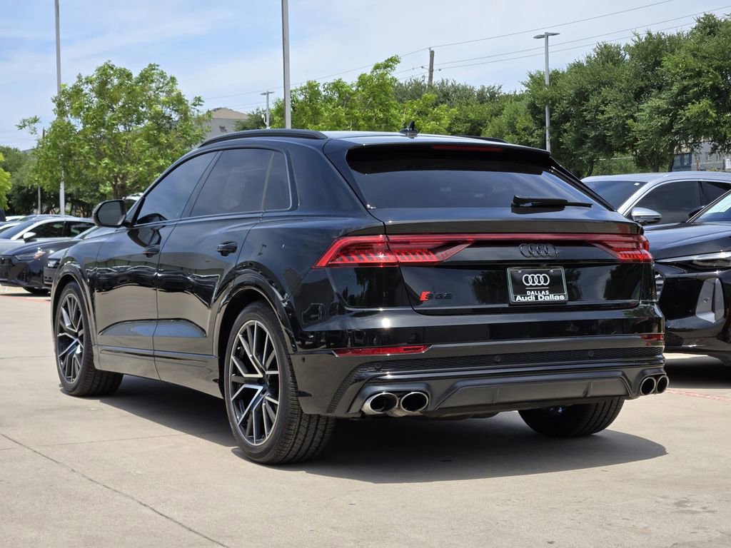 Used 2023 Audi SQ8 Prestige AWD/4WD image 11