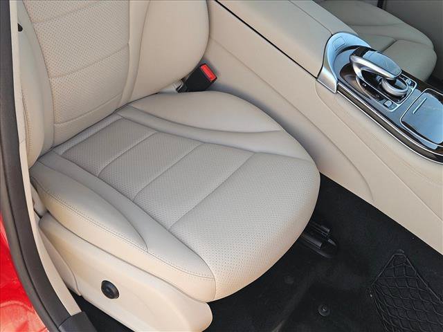 Used 2016 Mercedes-Benz GLC 300 image 25