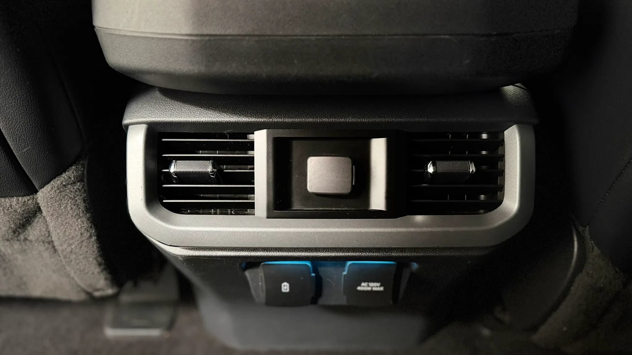 Used 2023 Ford F150 Lariat AWD/4WD image 19