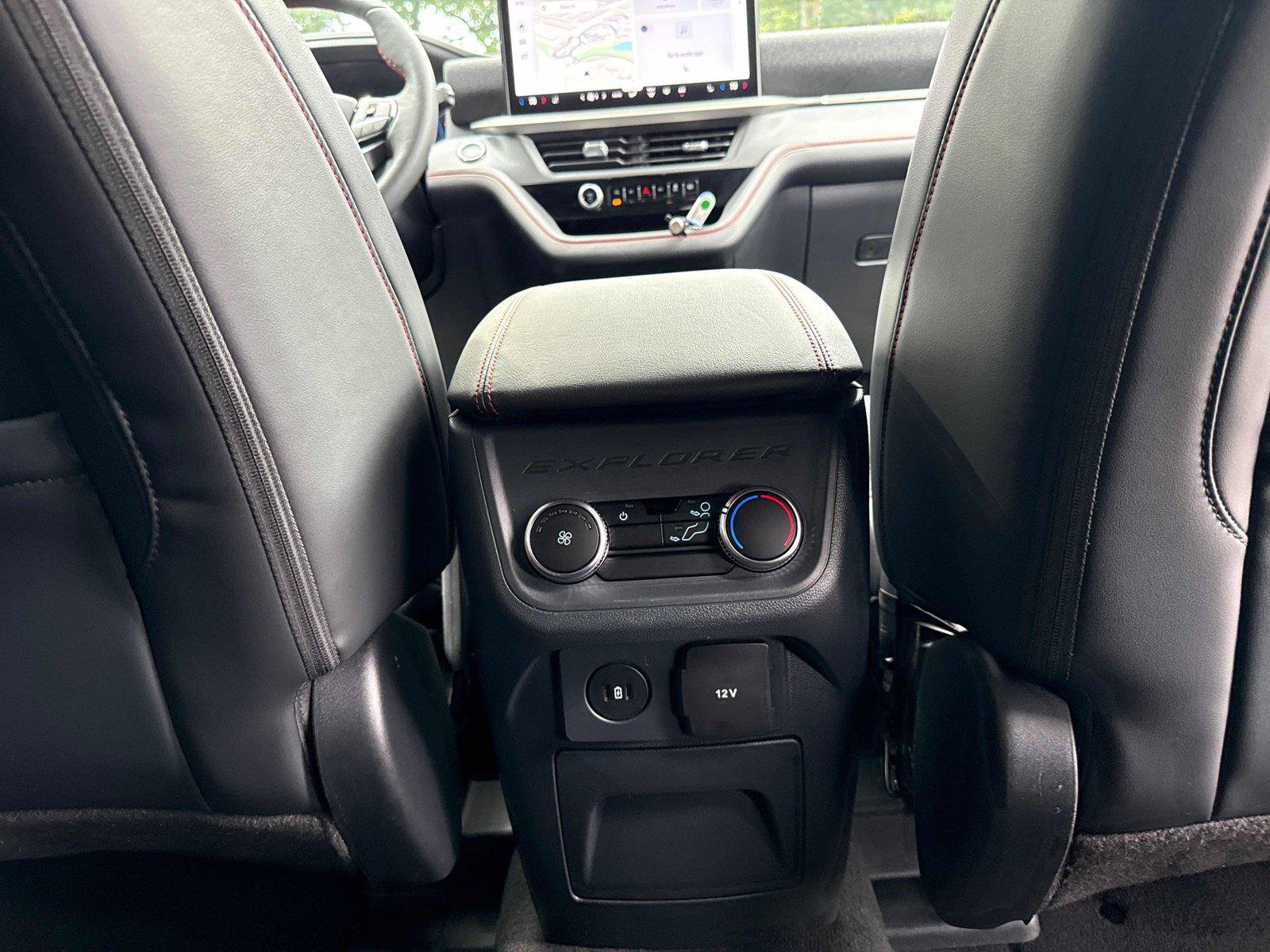Used 2026 Ford Explorer ST-Line AWD/4WD image 30