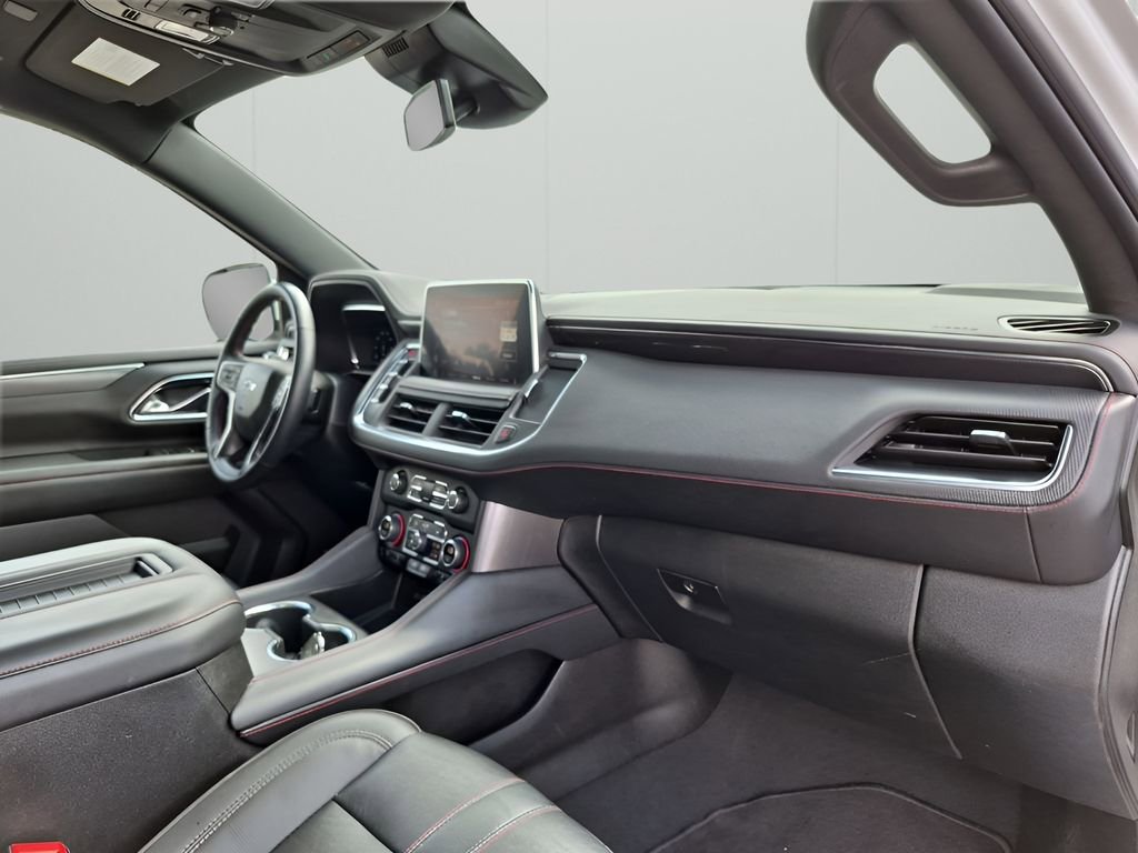 Used 2023 Chevrolet Suburban RST w/ Luxury Package image 14