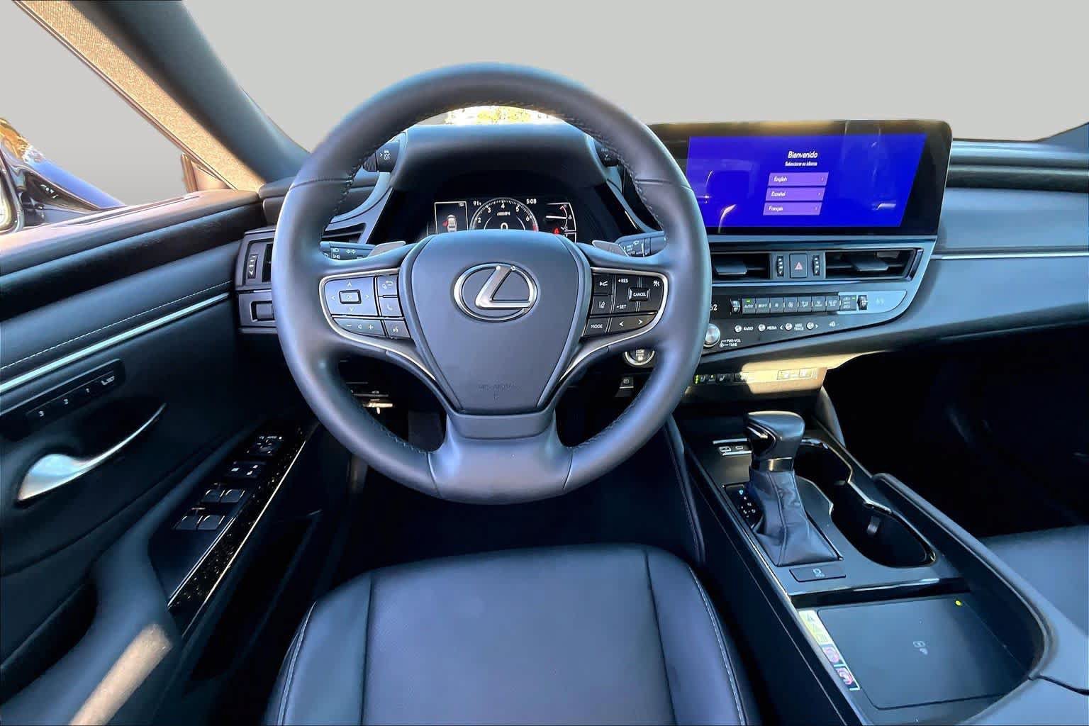 Certified 2024 Lexus ES 350 w/ Premium Package FWD image 5