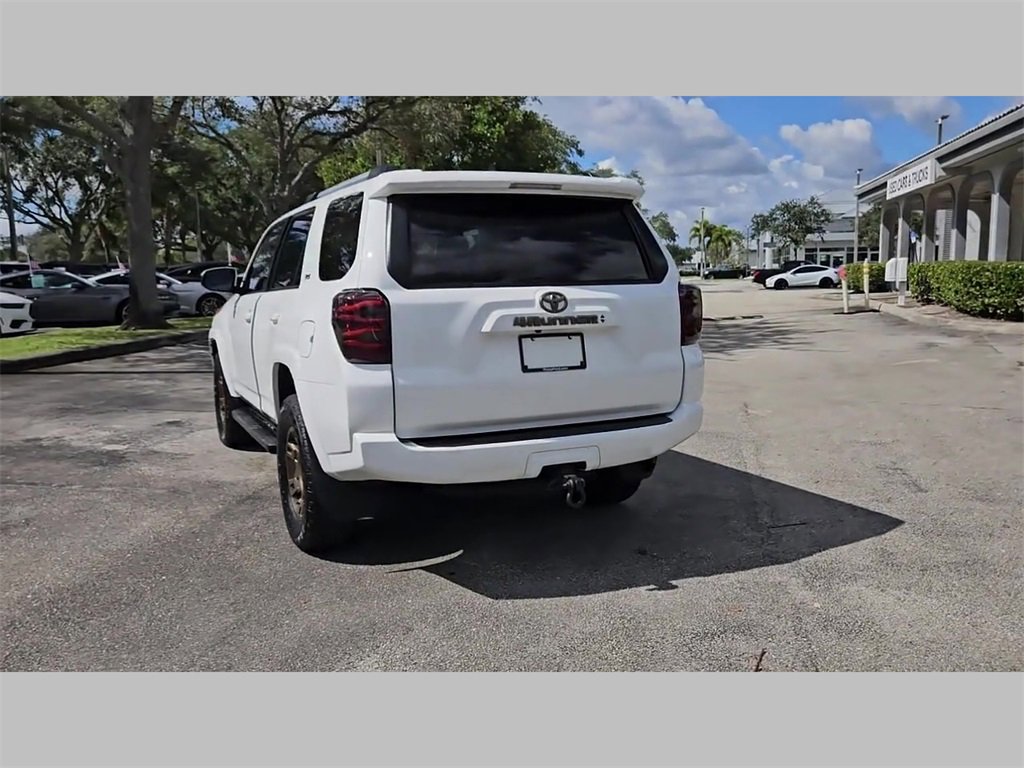 Used 2023 Toyota 4Runner SR5 image 33