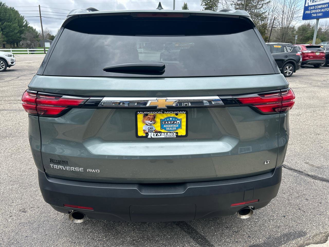 Used 2023 Chevrolet Traverse LT w/ LPO, Floor Liner Package AWD/4WD image 3