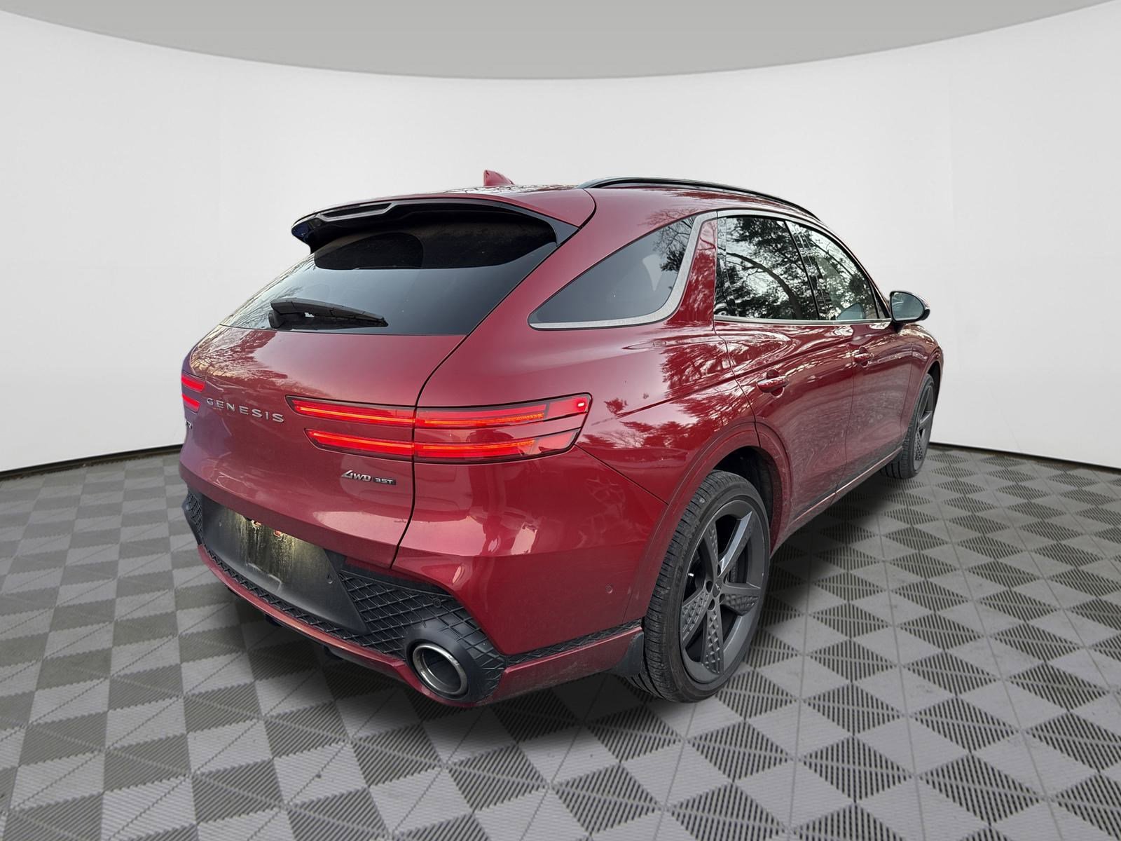 Used 2023 Genesis GV70 3.5T Sport w/ Sport Prestige Package image 5