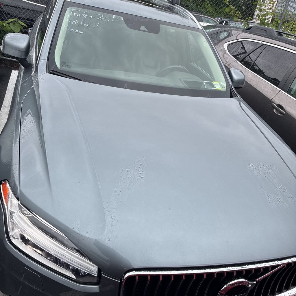 Used 2020 Volvo XC90 T6 Momentum w/ Protection Package Premier AWD/4WD image 9