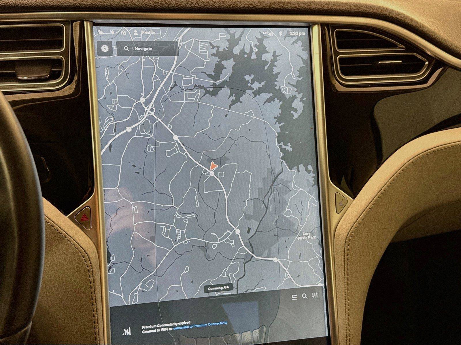 Used 2015 Tesla Model S 70D AWD/4WD image 7