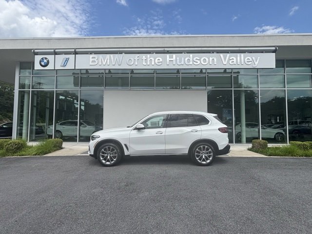 Certified 2022 BMW X5 xDrive40i w/ Premium Package