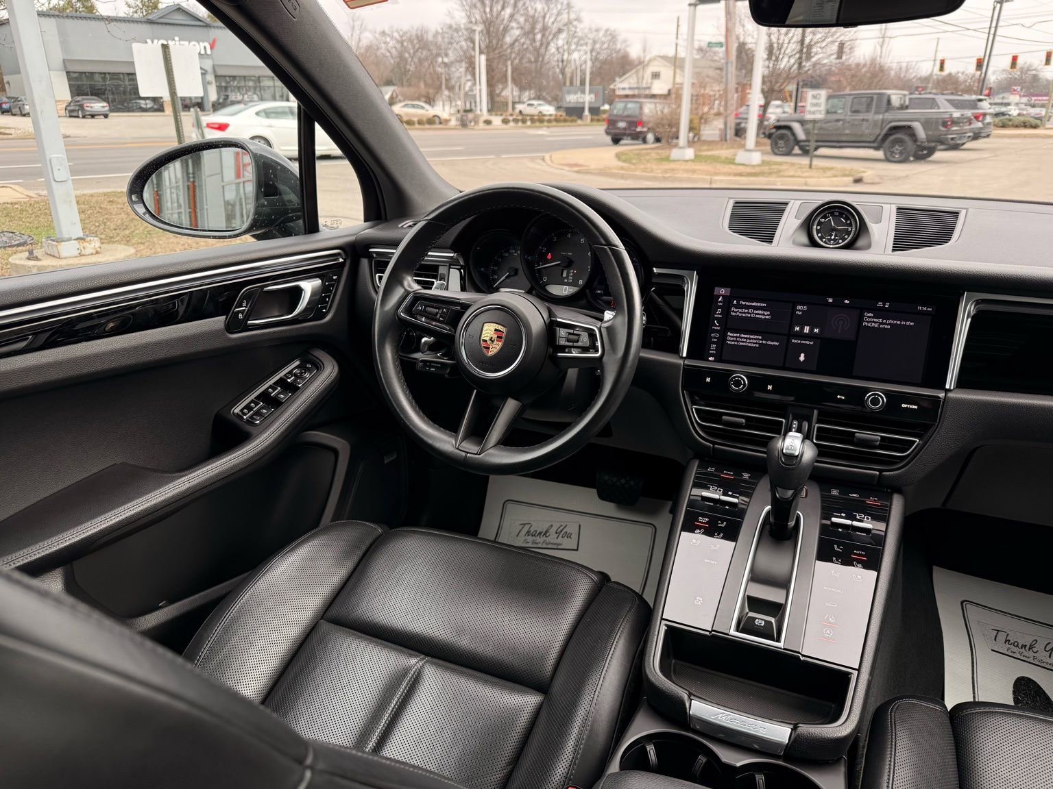 Used 2022 Porsche Macan image 34