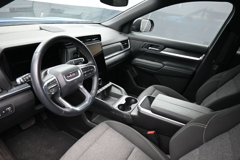Used 2025 GMC Terrain Elevation AWD/4WD image 21
