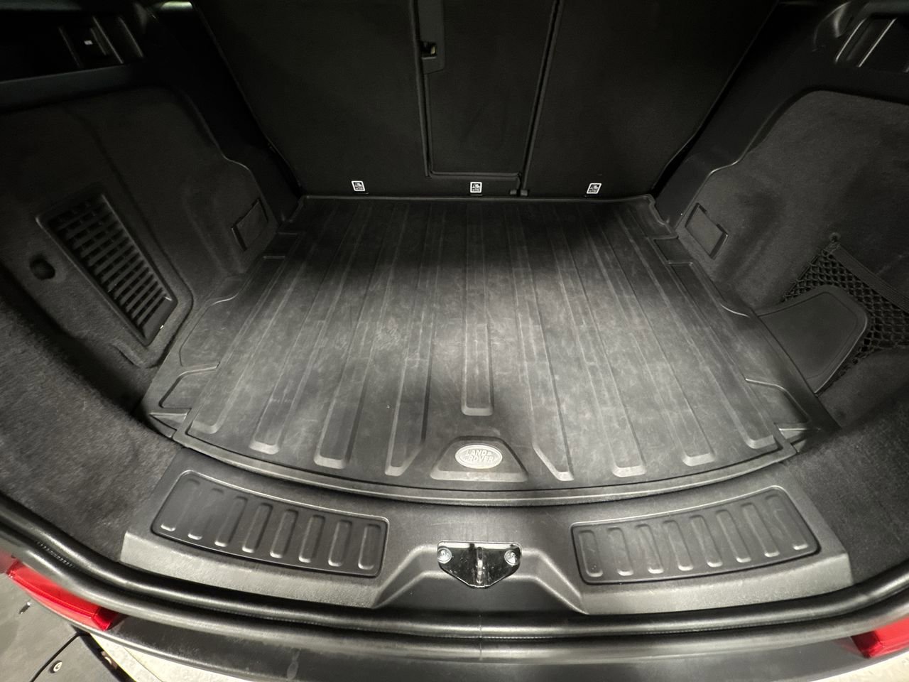 Used 2022 Land Rover Discovery Sport S image 31