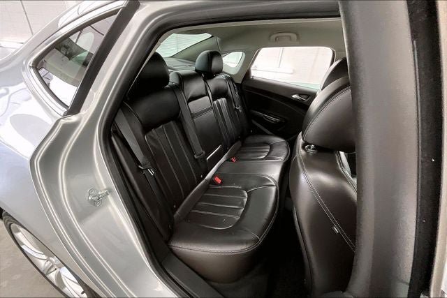 Used 2013 Buick Verano Leather FWD image 18