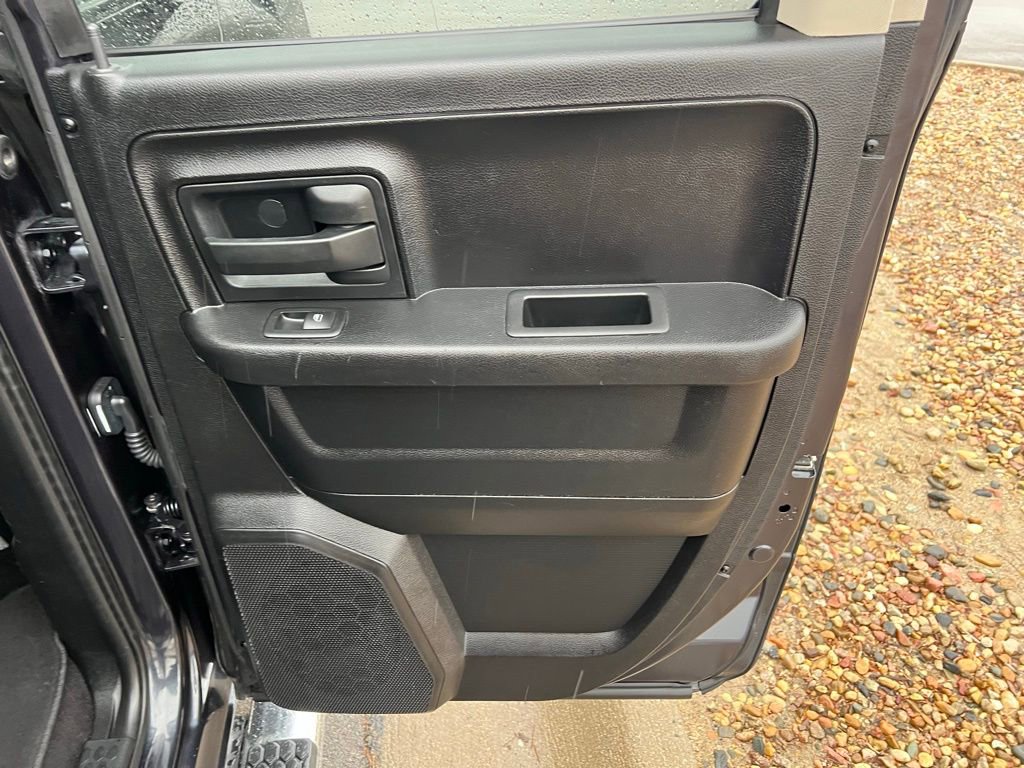 Used 2015 RAM 1500 Express image 21
