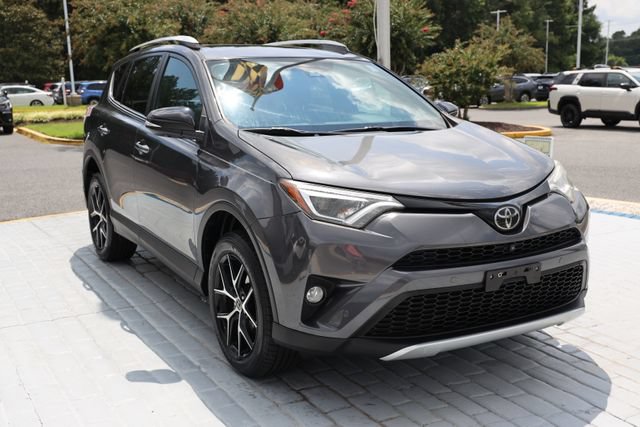 Used 2016 Toyota RAV4 SE w/ Advanced Technology Package AWD/4WD image 7
