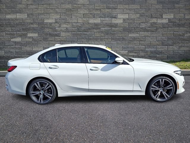 Certified 2023 BMW 330i xDrive Sedan w/ Driving Assistance Package AWD/4WD image 7