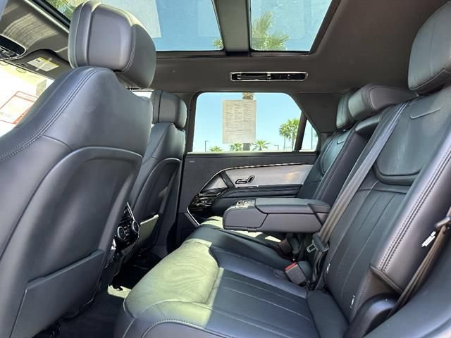 Used 2024 Land Rover Range Rover Sport Dynamic SE AWD/4WD image 14