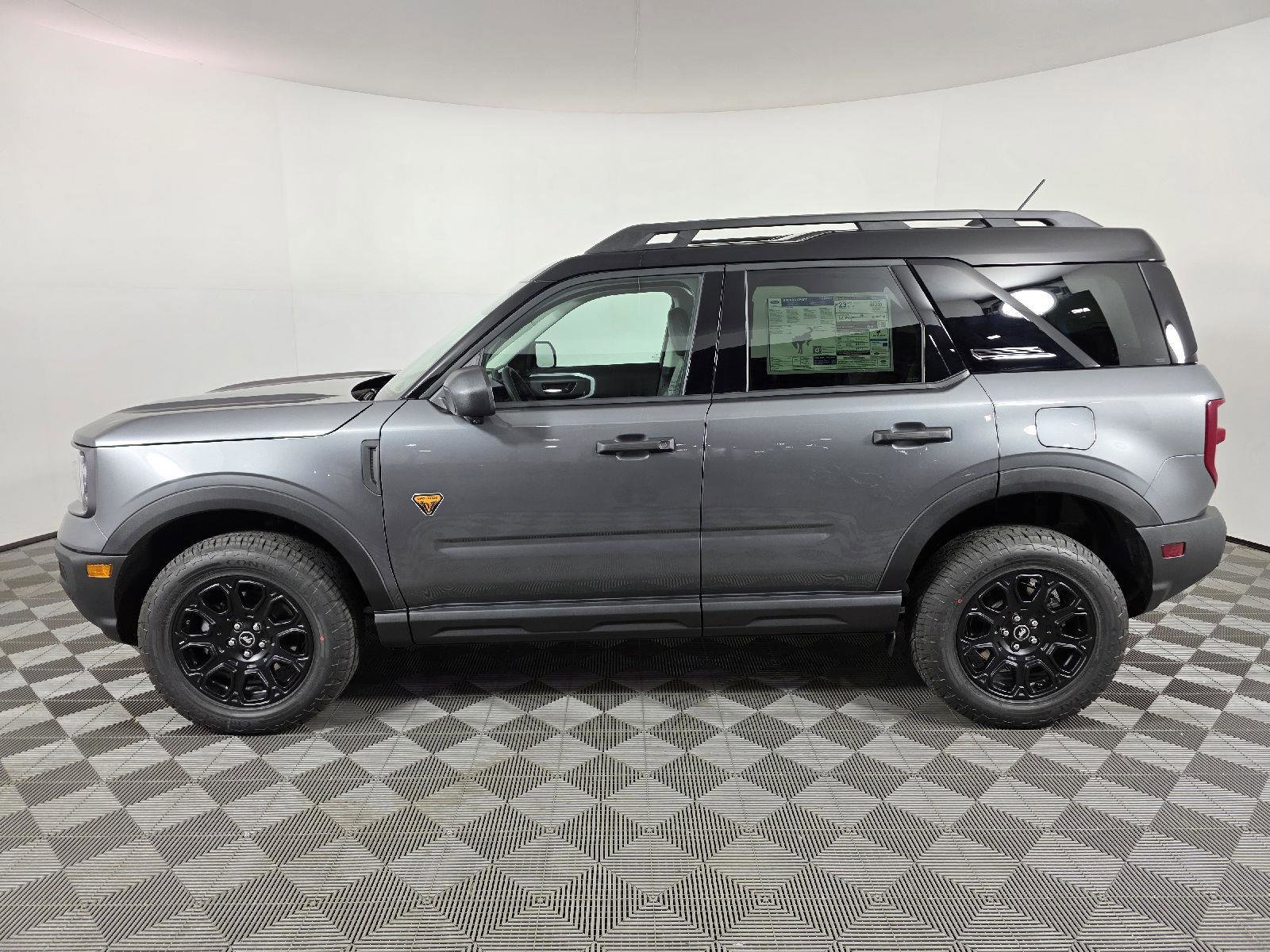 Used 2026 Ford Bronco Sport Badlands w/ Badlands Tech Package AWD/4WD image 2