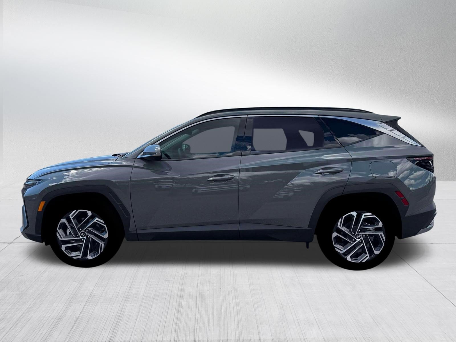 New 2026 Hyundai Tucson Limited AWD/4WD image 3