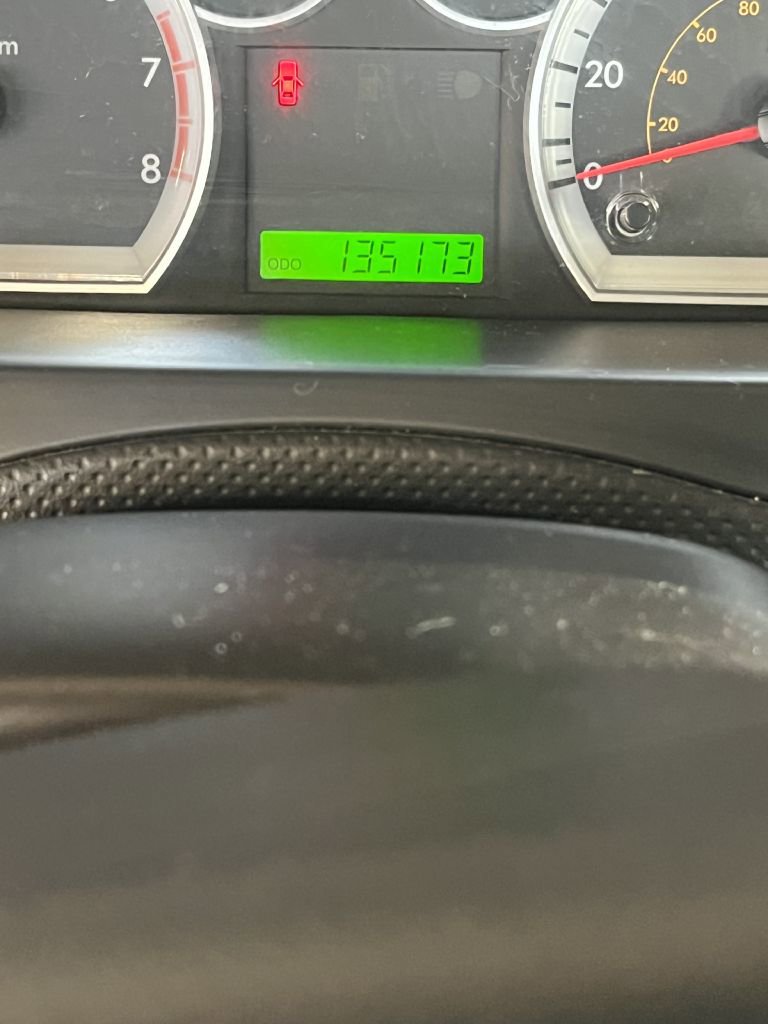 Used 2011 Chevrolet Aveo LT image 7