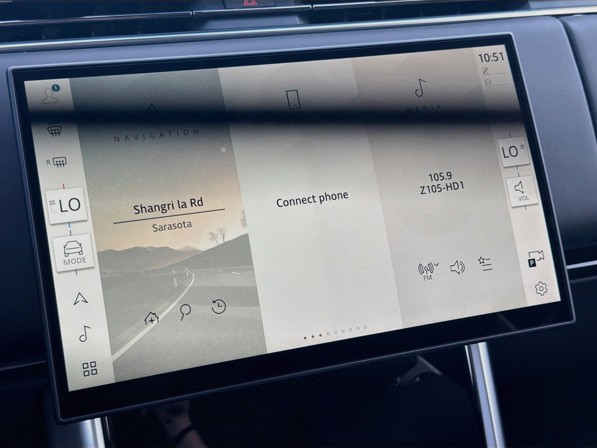 New 2026 Land Rover Range Rover SE AWD/4WD image 33