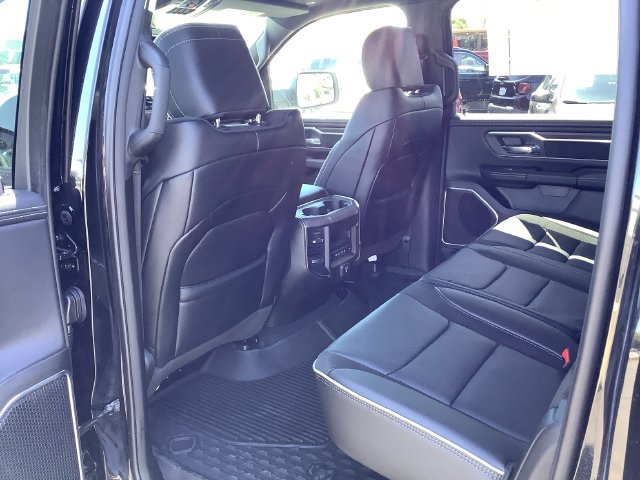 New 2026 RAM 1500 Laramie AWD/4WD image 26