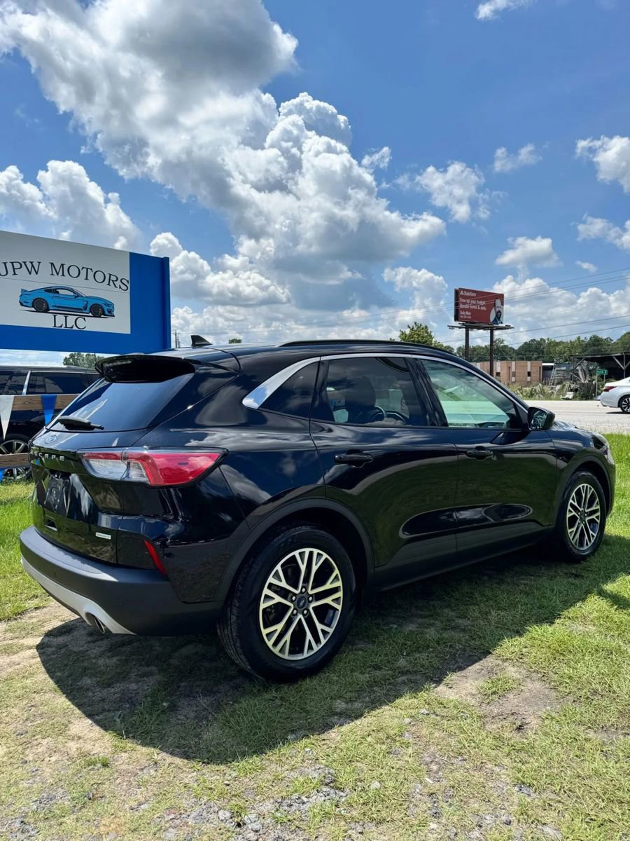 Used 2020 Ford Escape SEL image 6
