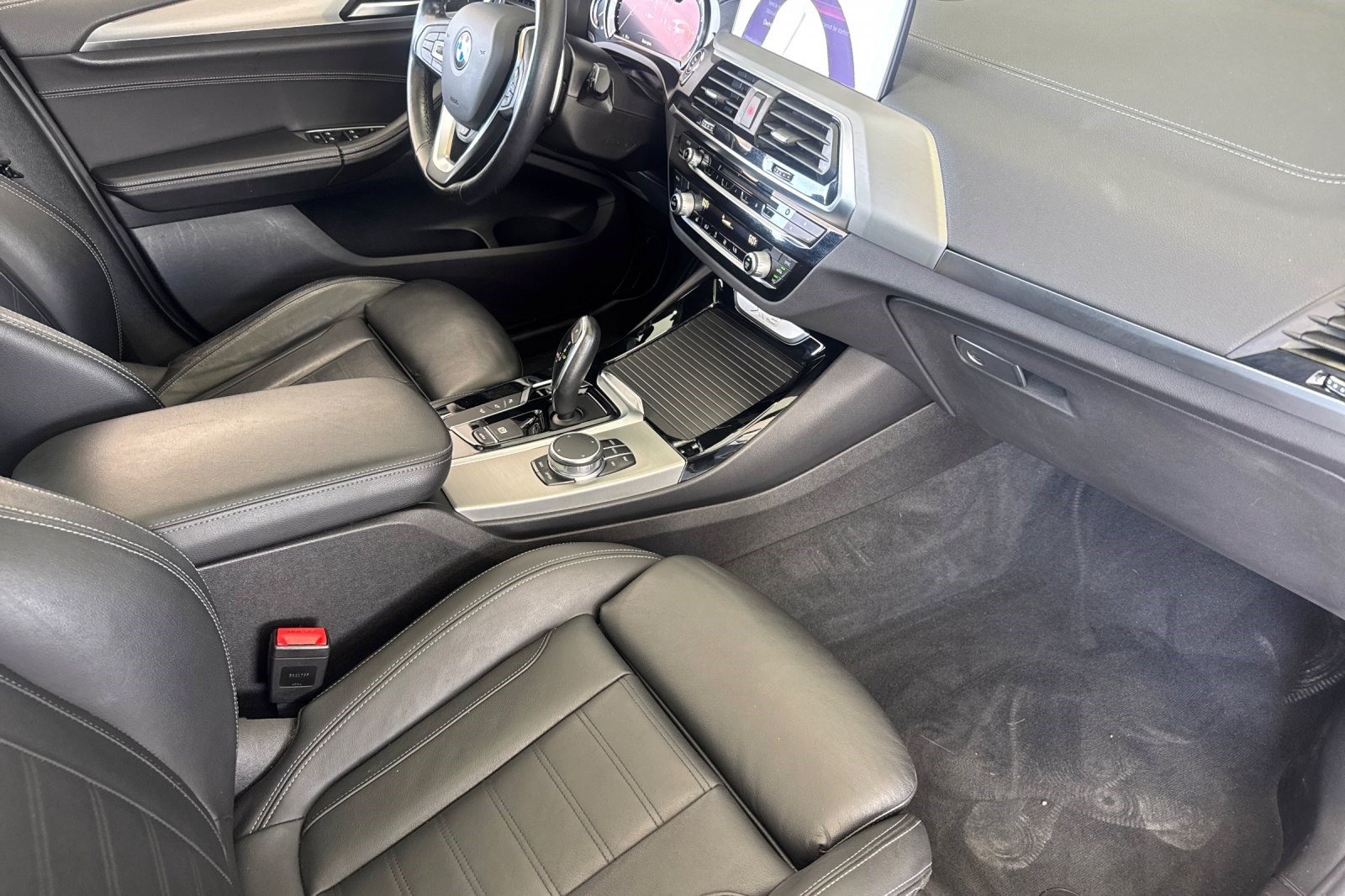 Used 2018 BMW X3 xDrive30i AWD/4WD image 34