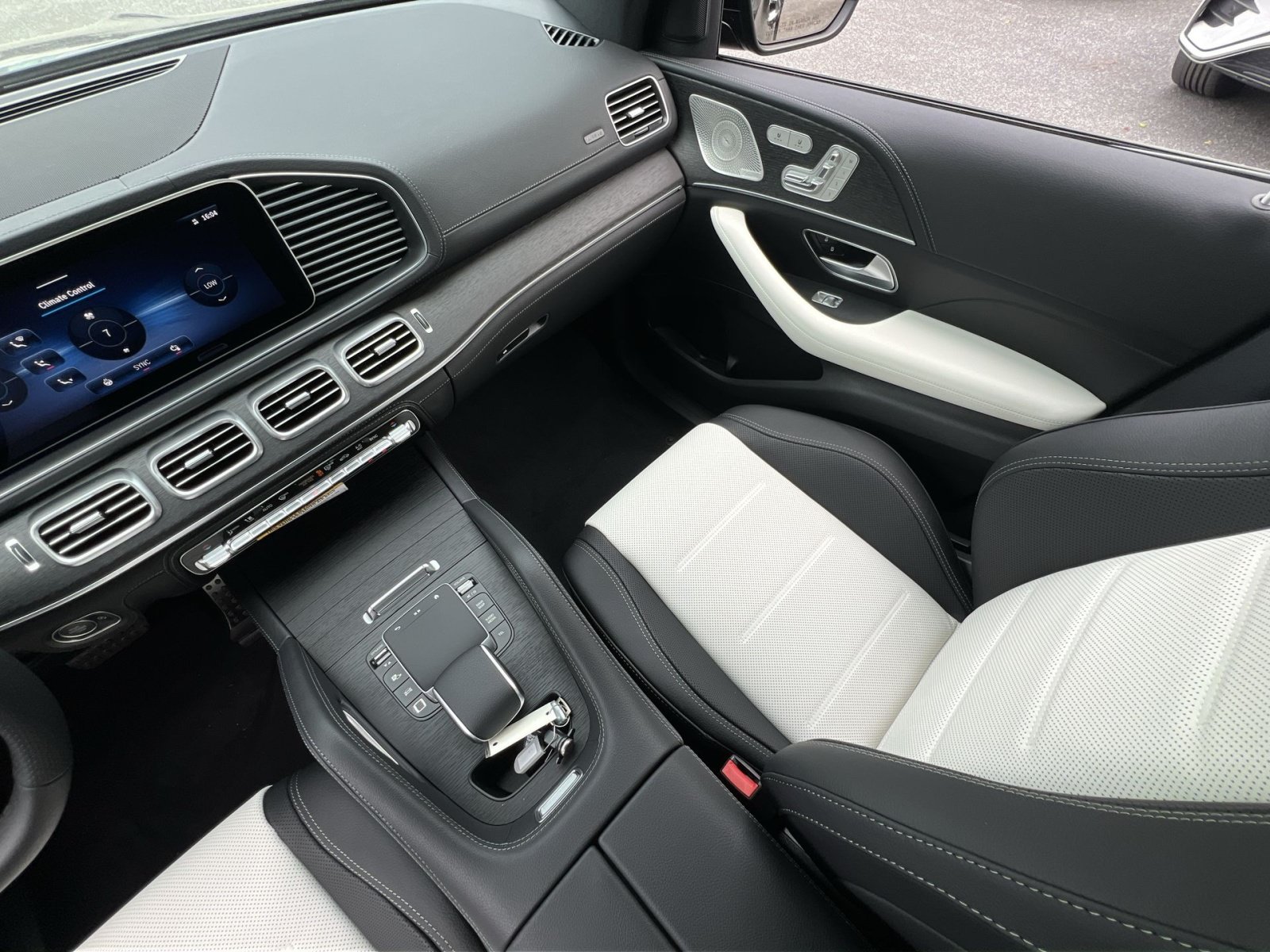 New 2026 Mercedes-Benz GLE 350 4MATIC image 14