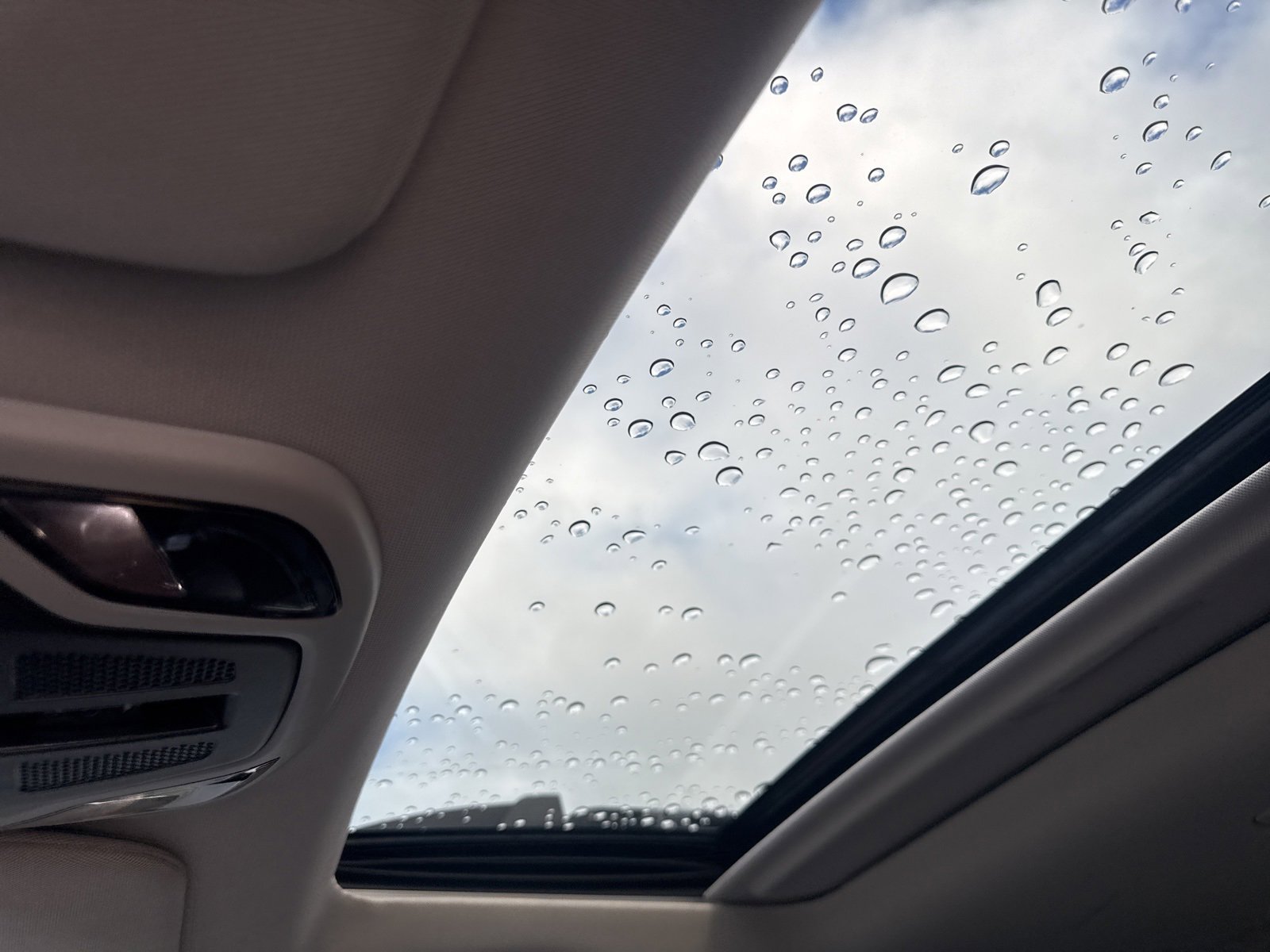 Used 2024 Subaru Outback Onyx Edition image 16