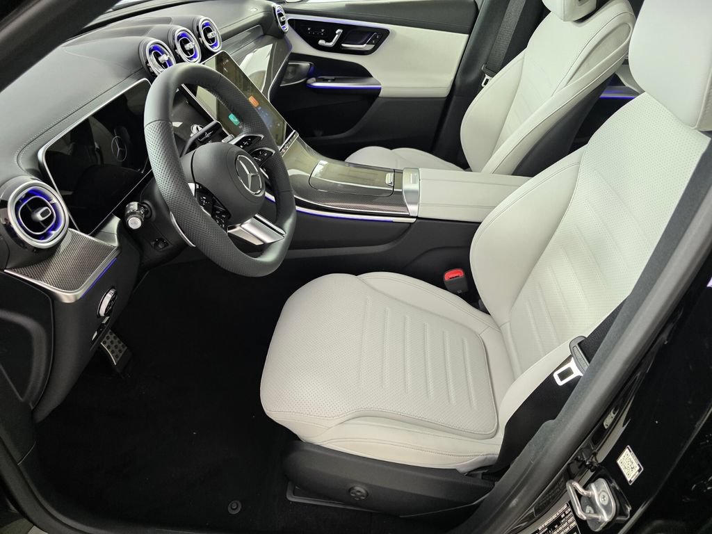 New 2026 Mercedes-Benz GLC 300 image 6