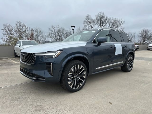 New 2026 Volvo XC90 T8 Ultra w/ Protection Package Premier image 3