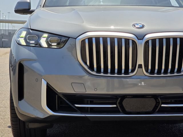 Used 2026 BMW X5 sDrive40i w/ Premium Package RWD video 3