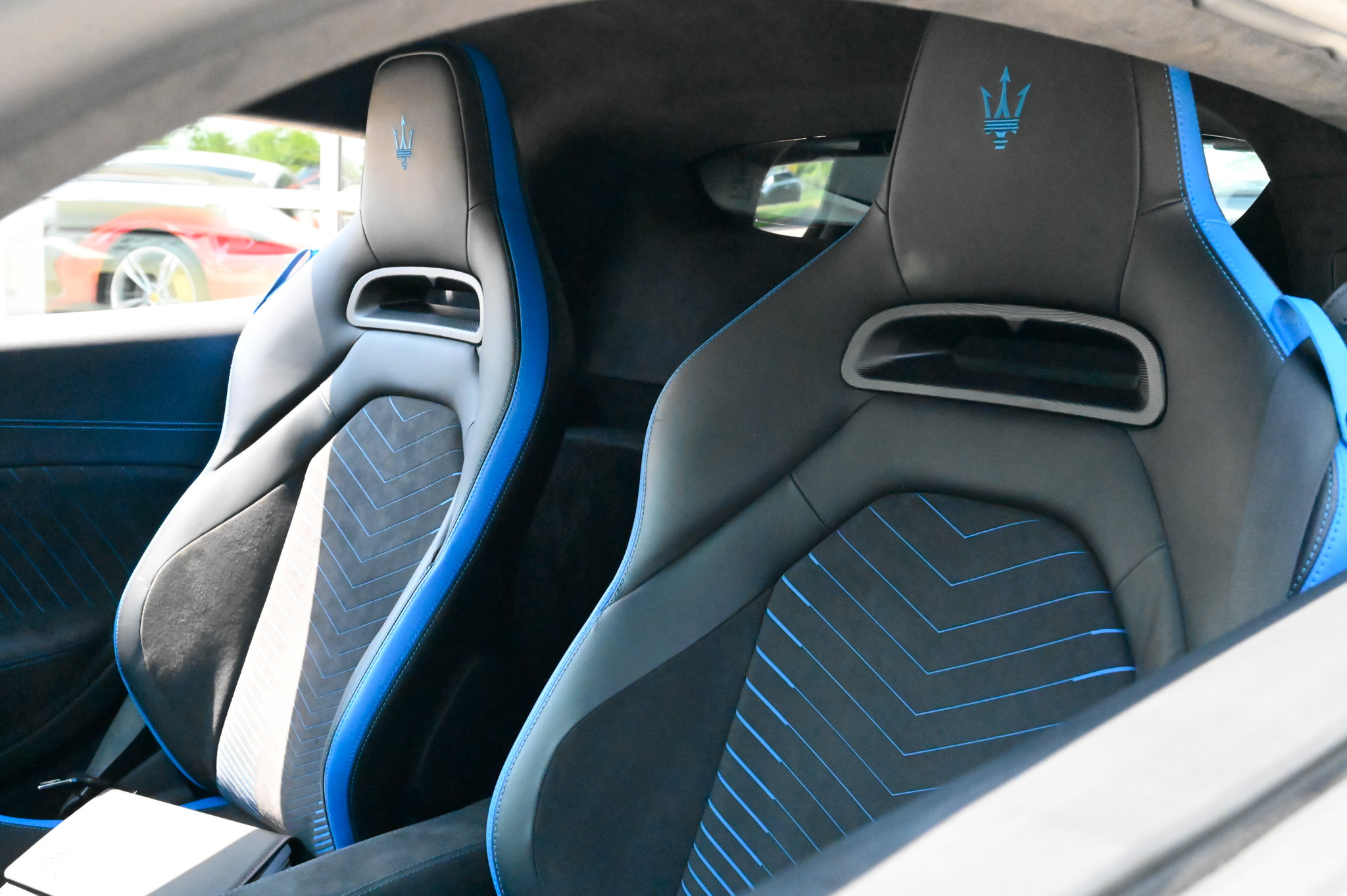 Used 2022 Maserati MC20 Coupe RWD image 25