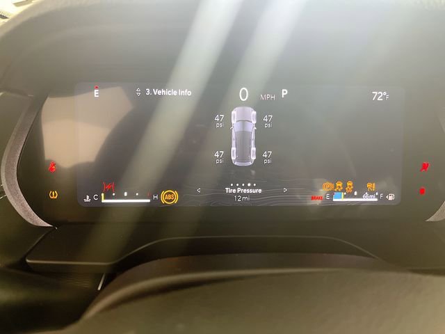 New 2025 Jeep Grand Cherokee Laredo w/ Luxury Tech Group I image 15